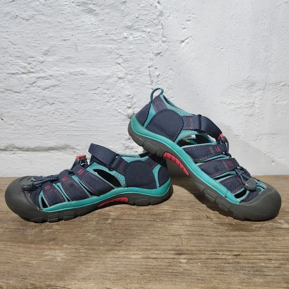 Keen Newport H2 Kids Sandals Navy Teal Pink Waterproof Hiking Shoes Size 5 US